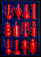 Blue with Red Vessel Display by Dante Marioni