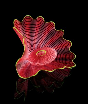 <i>Rosetta Persian,</i> 2021 Studio Edition<br />© Chihuly Workshop
