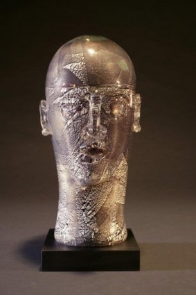 Head as Egg Grey with Silver Leaf